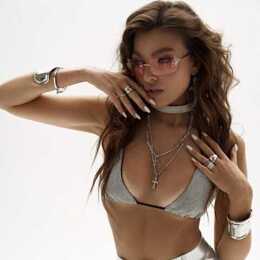 Шлюха Джемма 81202