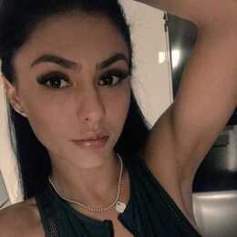 Шлюха Камилла 79731