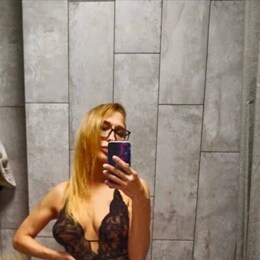 Шлюха Твоя Мия 90803